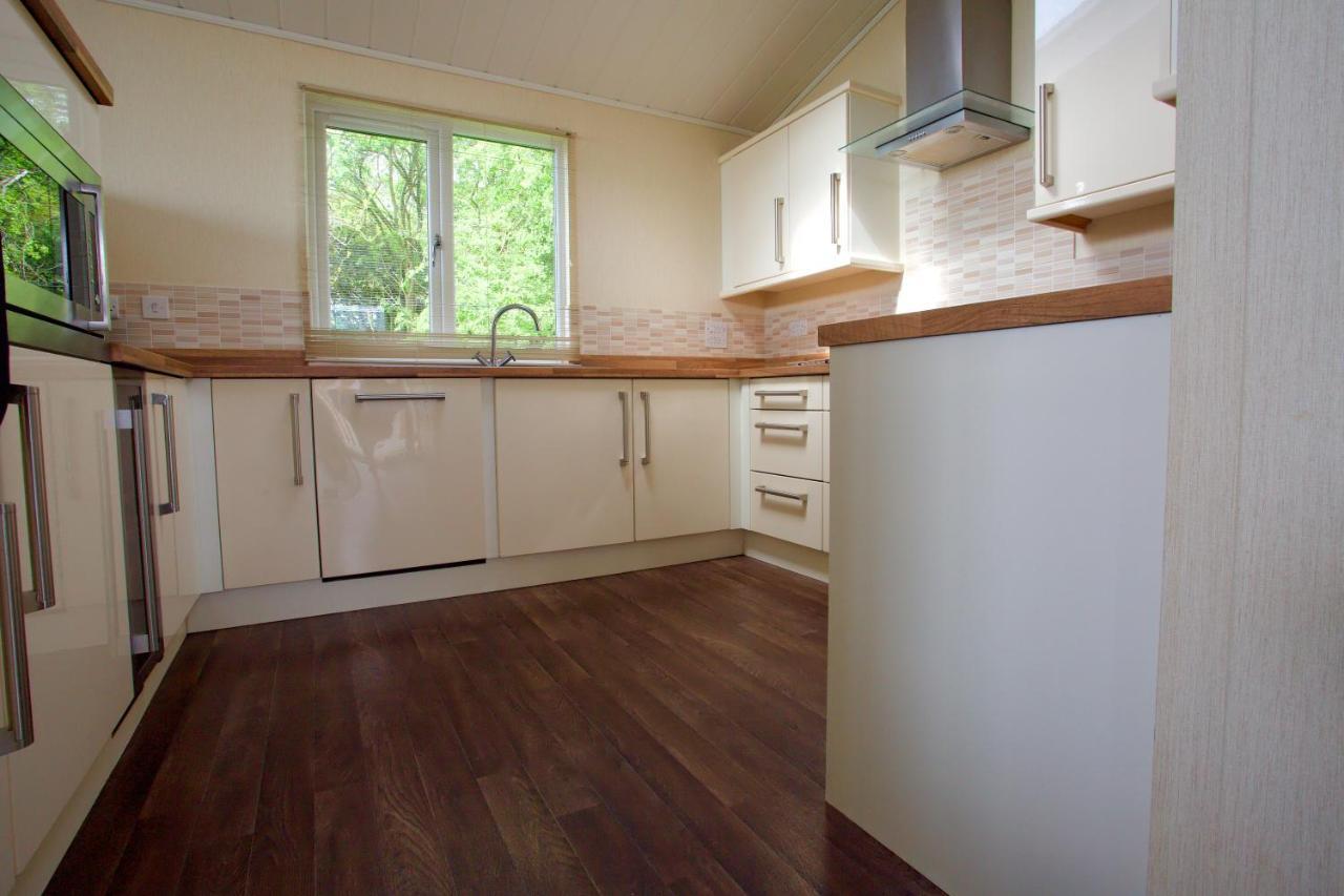 Lovely 3-Bed Cottage In Ely Exterior foto